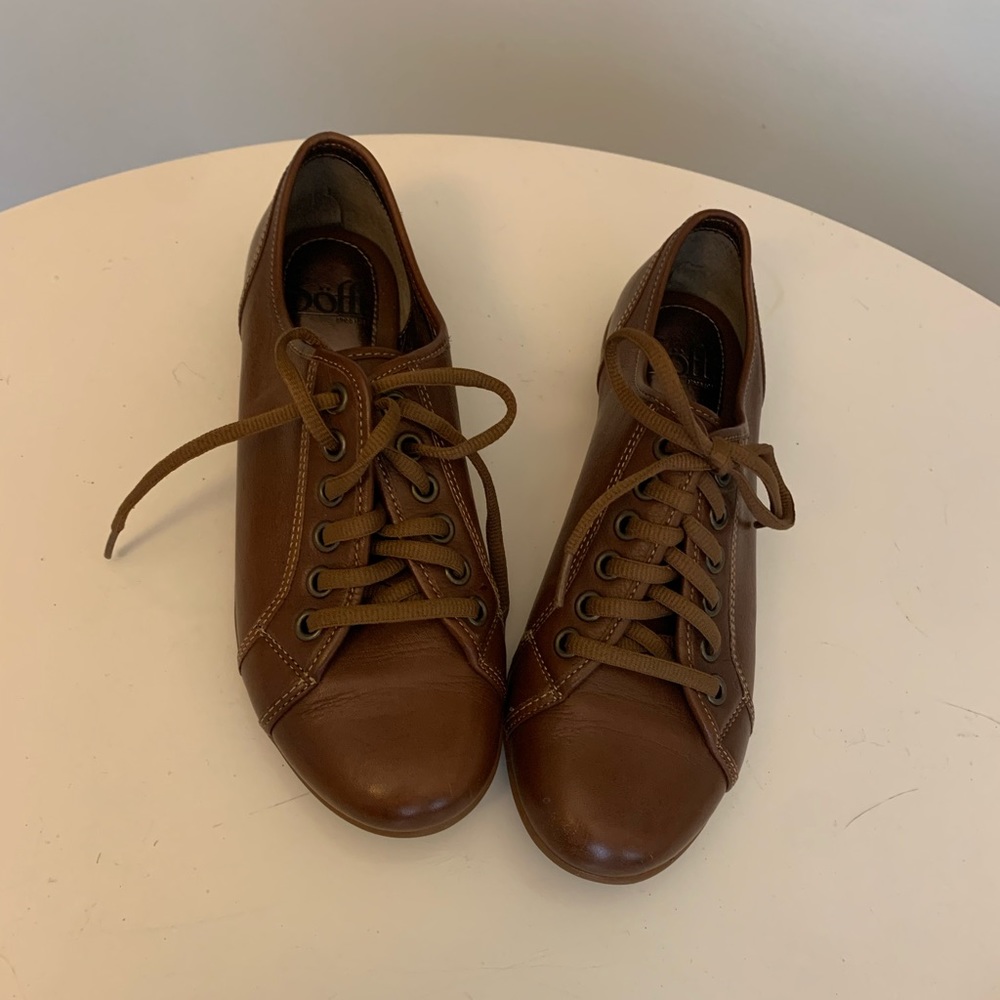 Sofft Brown Leather Sneakers 6.5 Laced